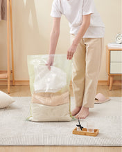 Load image into Gallery viewer, လေစုပ်စက်ပါခေါက်အိတ် - WHE0226